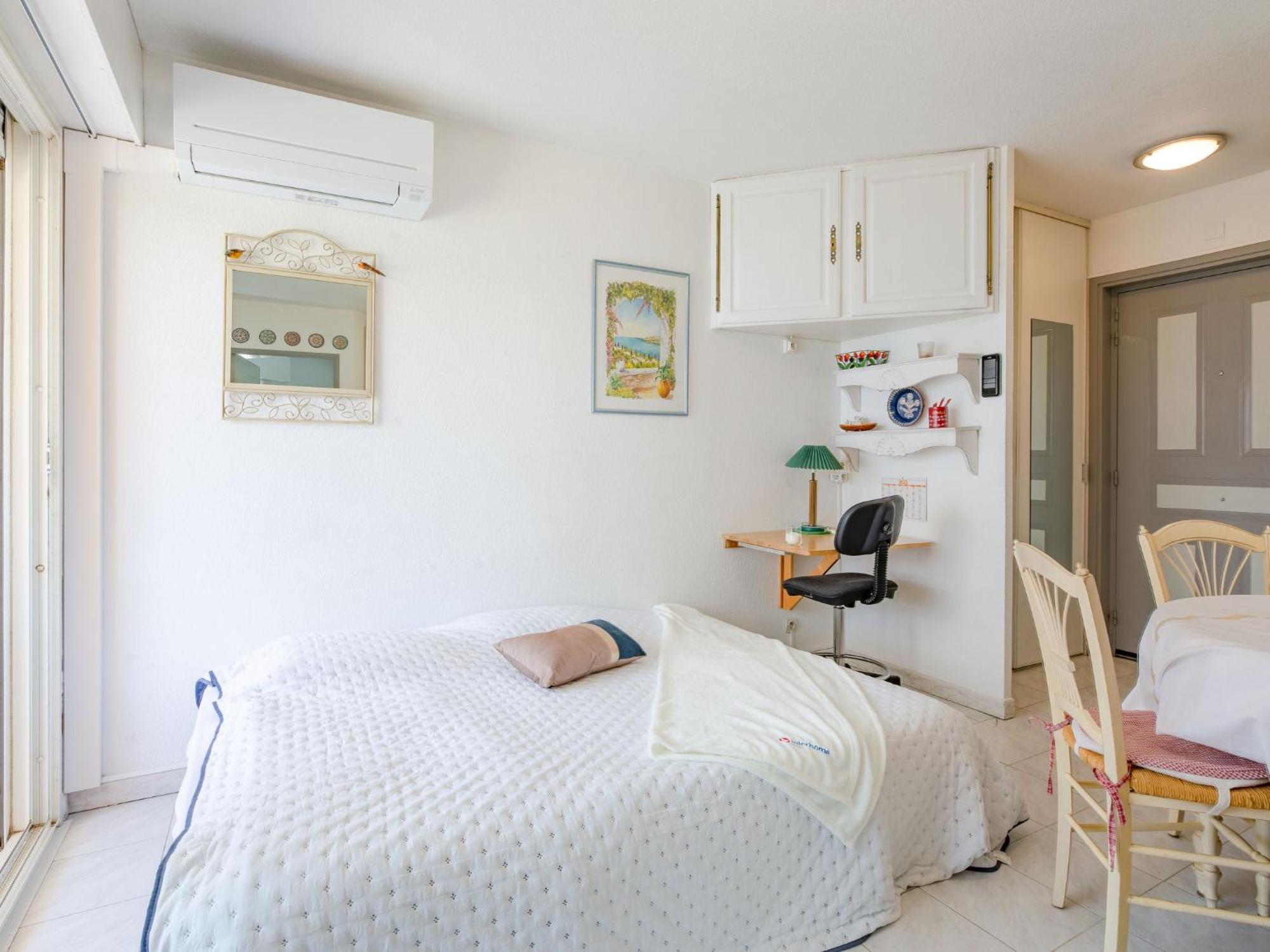 Les Rives Latines By Interhome * Fréjus